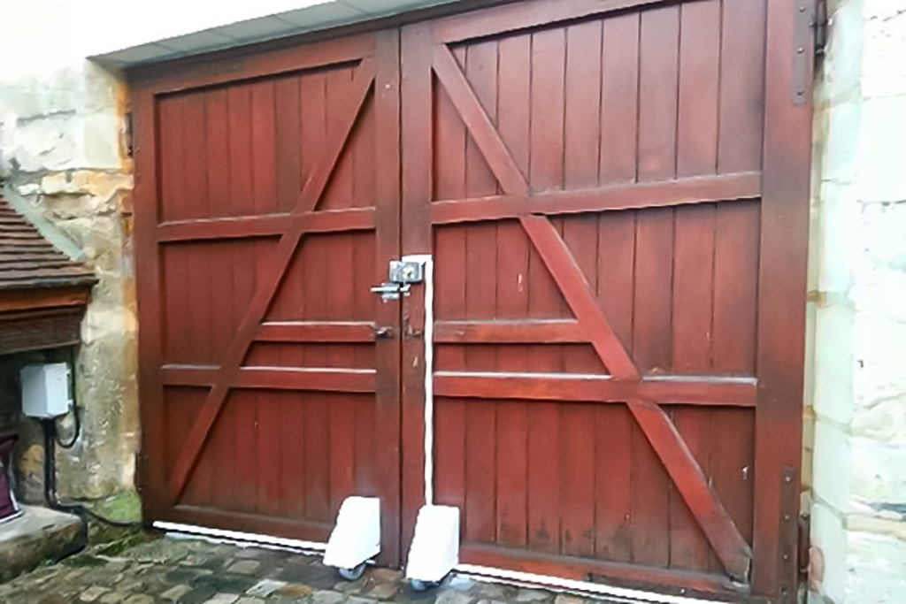 motorisation ancien portail bois mondial automatisme